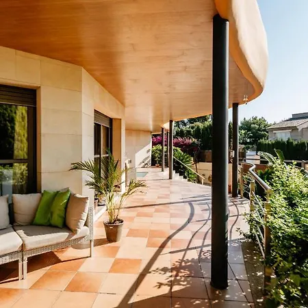 Casa de hóspedes Lushville - Luxurious With Pool In Valencia *