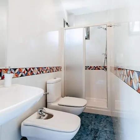 Lushville - Luxurious With Pool In Valencia Campo Olivar