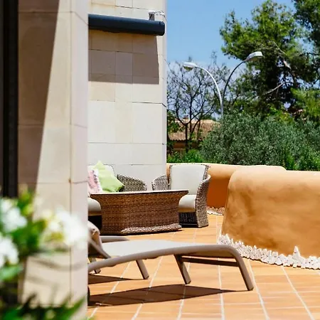 Lushville - Luxurious With Pool In Valencia Campo Olivar