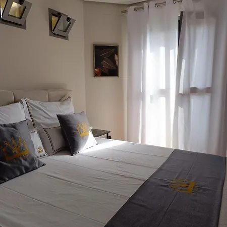 Lushville - Luxurious With Pool In Valencia Гостевой дом *