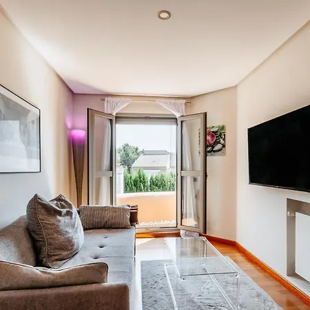 Lushville - Luxurious With Pool In Valencia Campo Olivar