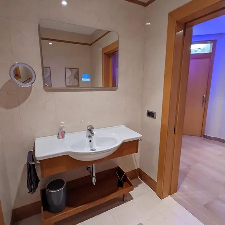 Lushville - Luxurious With Pool In Valencia