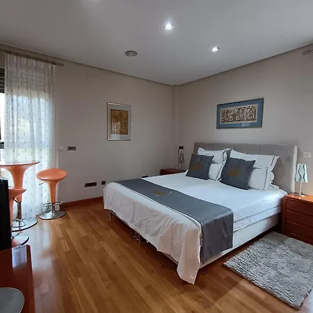 Lushville - Luxurious With Pool In Valencia 4* Campo Olivar